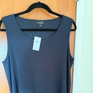 J. Jill Charcoal 
Ribbed Tank Top 
* Wherever collection*
Large size color navy*